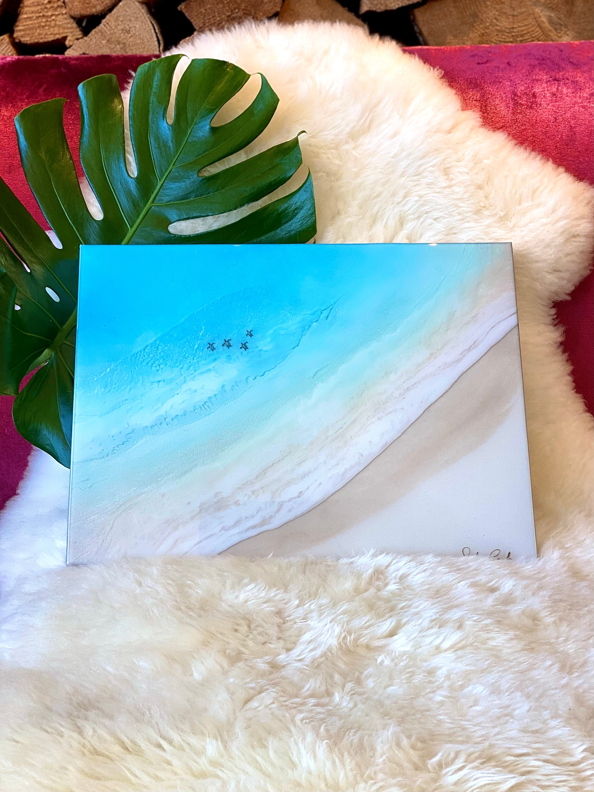 Sarah Caudle / サラカードル】”Happy Honu